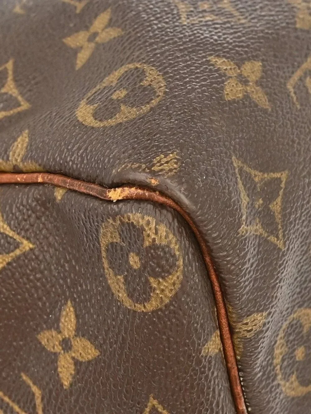 Louis Vuitton outside 	b